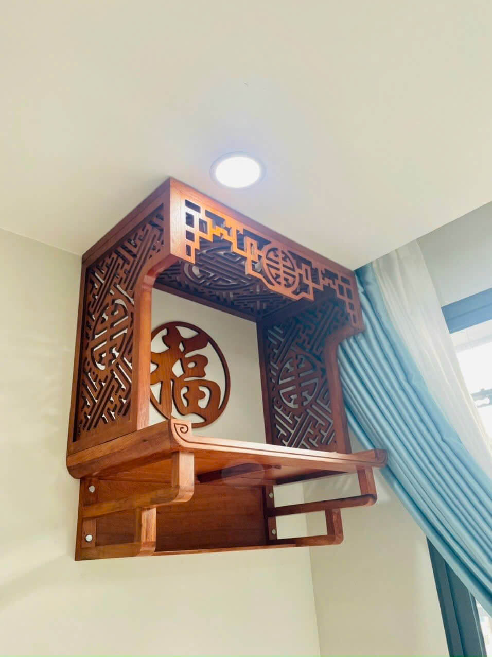 Bàn Thờ Treo - Mẫu 14