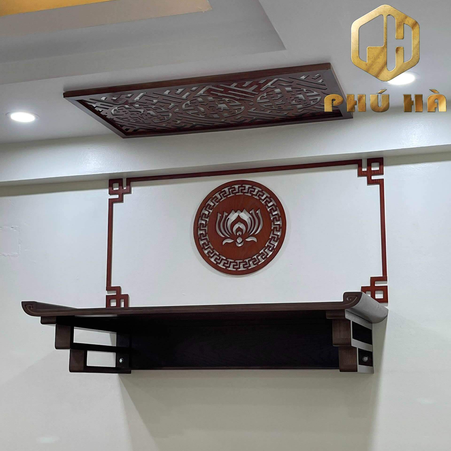Bàn Thờ Treo - Mẫu 31