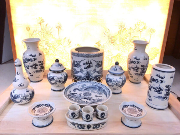 Gốm sứ men rạn đắp nổi – Bộ 09